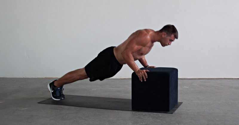 Push ups for online bottom chest